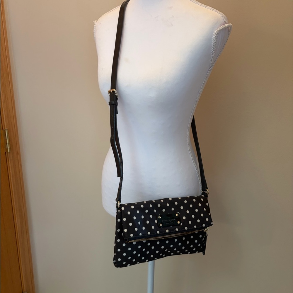 #502 Kate spade Black and White Polka Dot Crossbody Bag. Very clean inside - Picture 4 of 15